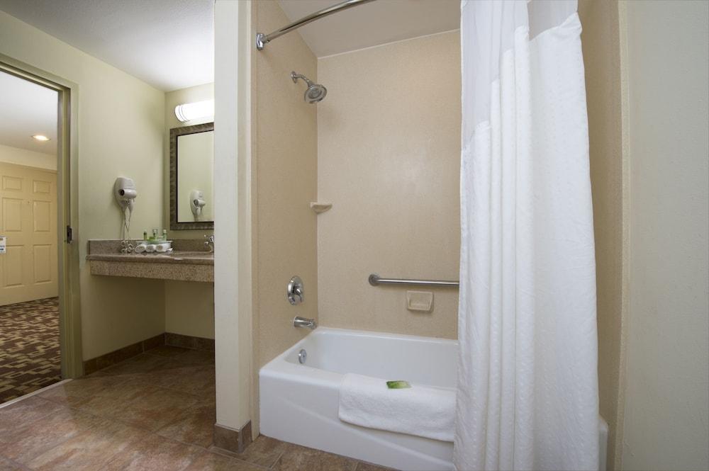Holiday Inn Express Hotel & Suites Port St. Lucie West By Ihg Exterior photo