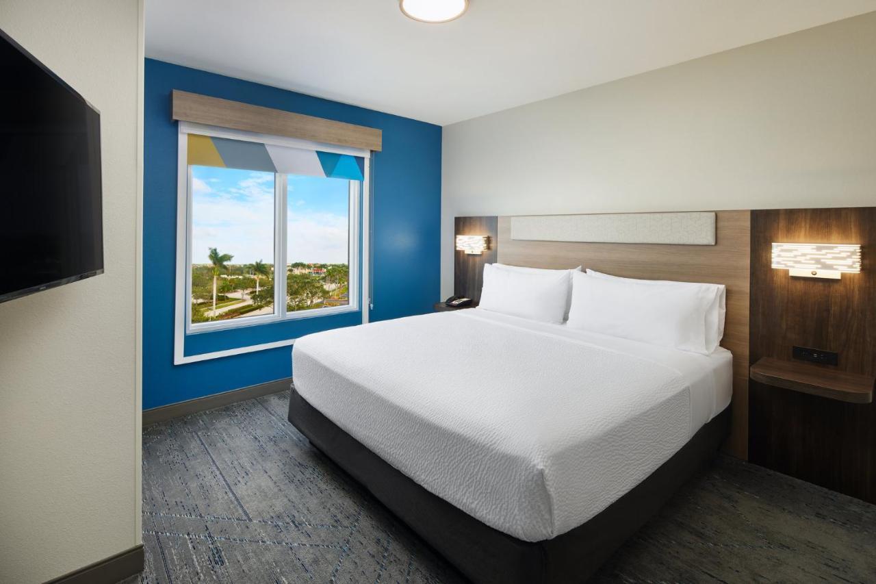 Holiday Inn Express Hotel & Suites Port St. Lucie West By Ihg Exterior photo