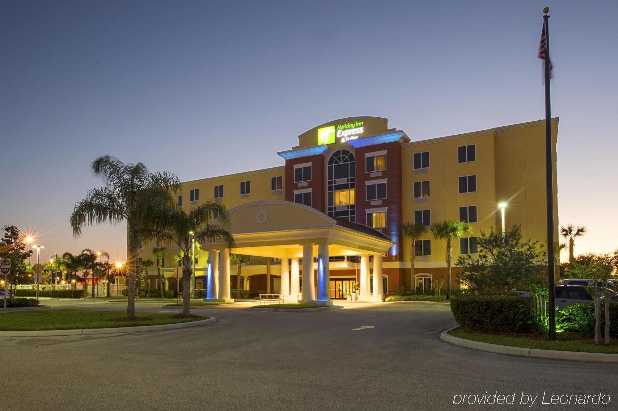 Holiday Inn Express Hotel & Suites Port St. Lucie West By Ihg Exterior photo
